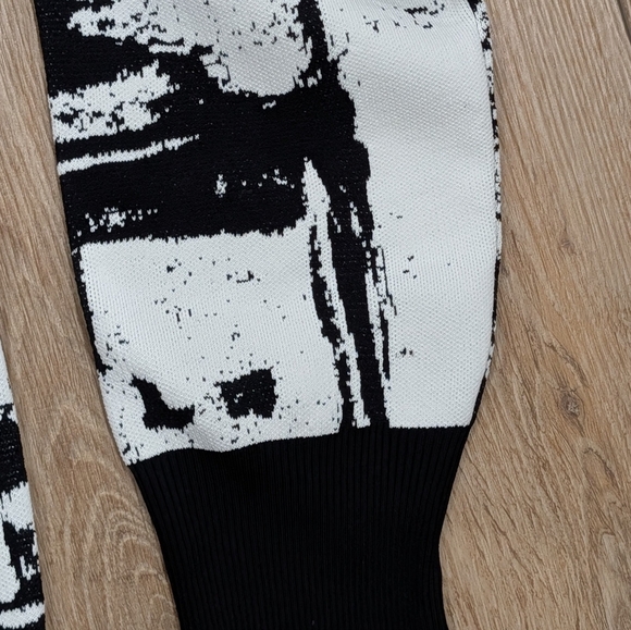 $1690 Mens Alexander McQueen Fold Skull Jacquard Sweater Black/White 2XL - Picture 4 of 7